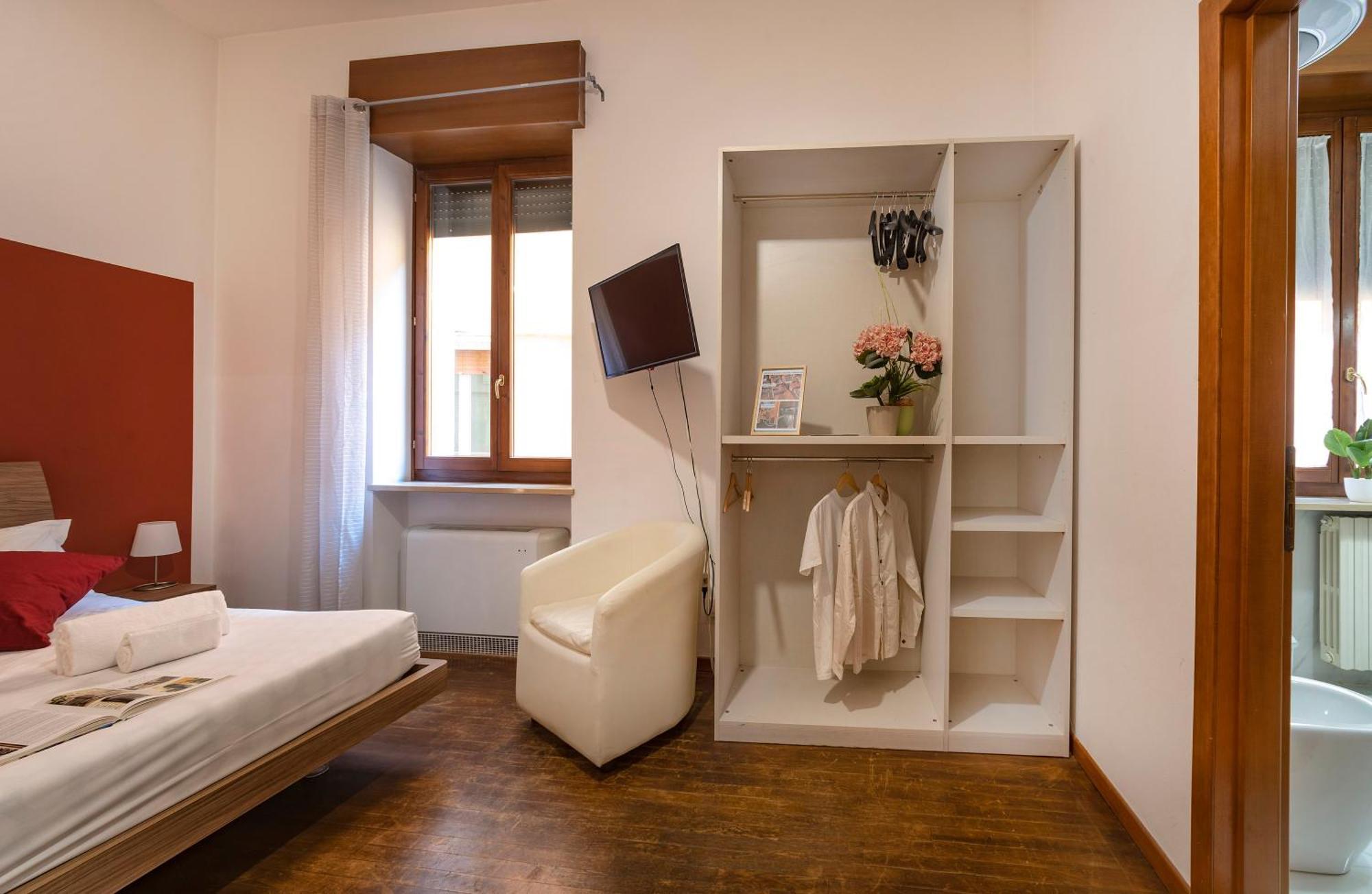 Italianflat - Rentroom Old Town - 200Mt To Arena Verona Buitenkant foto