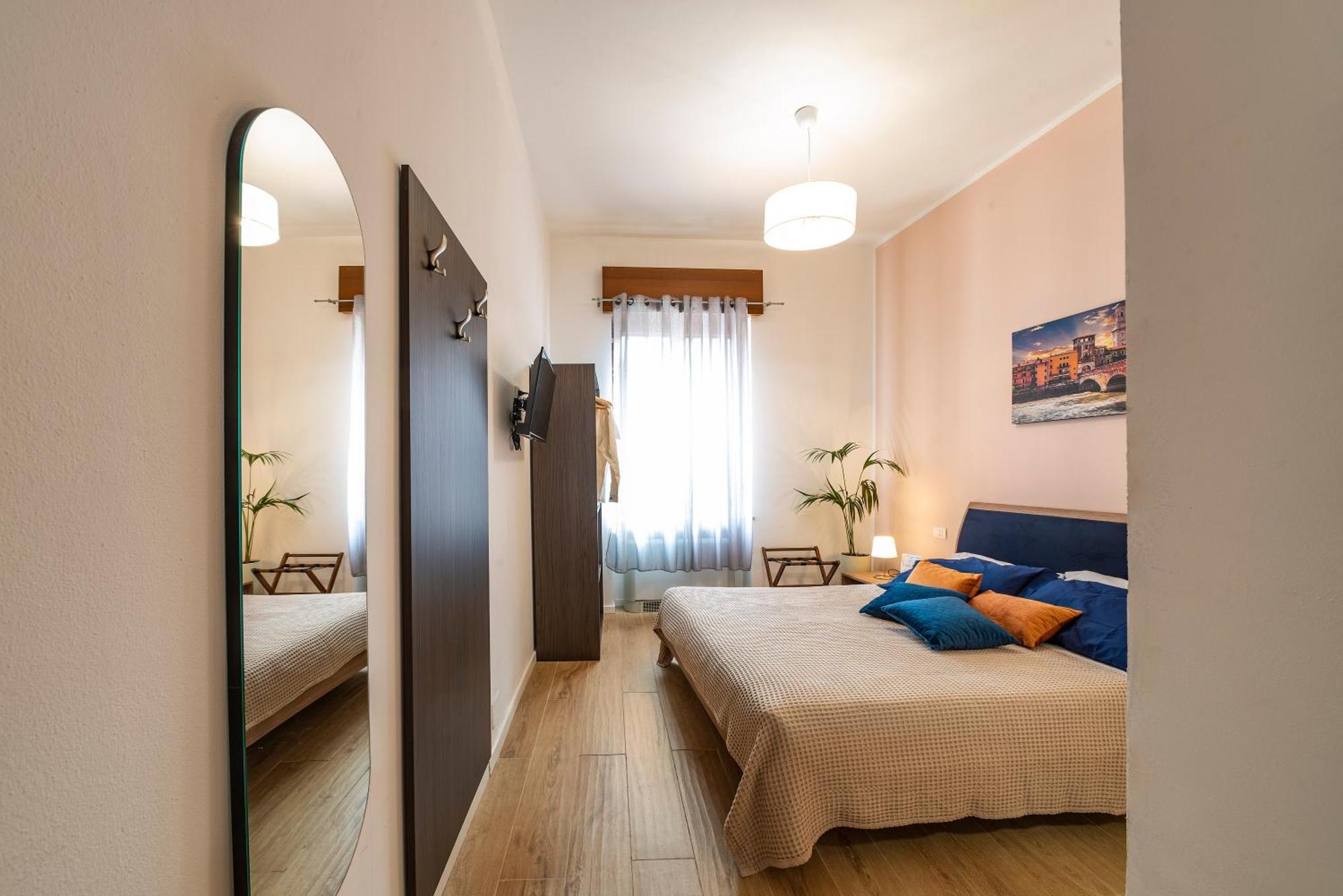 Italianflat - Rentroom Old Town - 200Mt To Arena Verona Buitenkant foto
